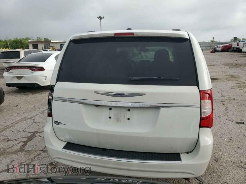 2016 Chrysler MINIVAN (VIN 2C4RC1BG2GR222361) — photo 6 of 13