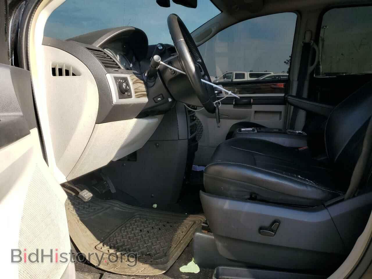 2010 CHRYSLER MINIVAN - VIN: 2A4RR8DXXAR330765 - Фото 7