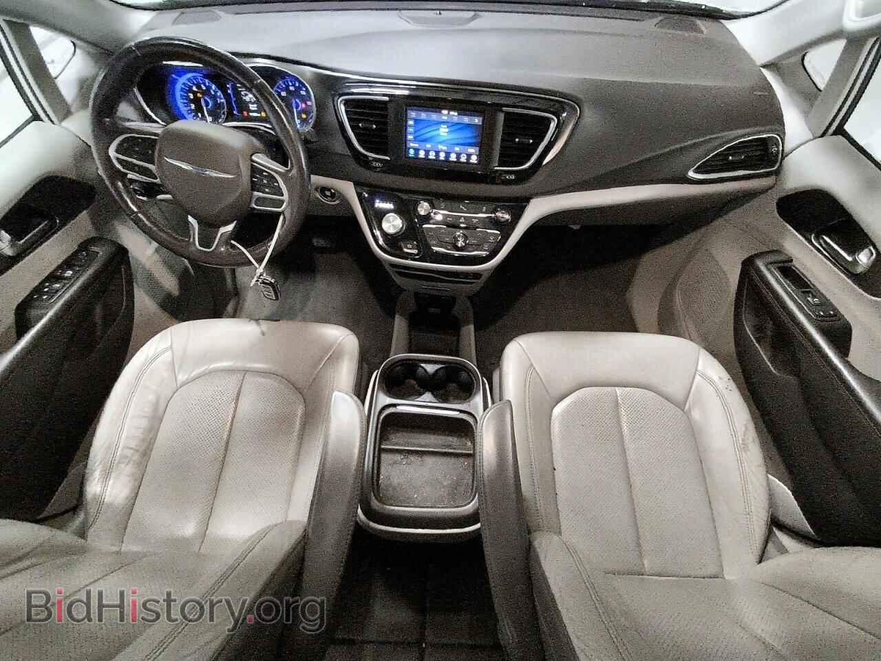 2018 CHRYSLER PACIFICA - VIN: 2C4RC1BGXJR141891 - Photo 8