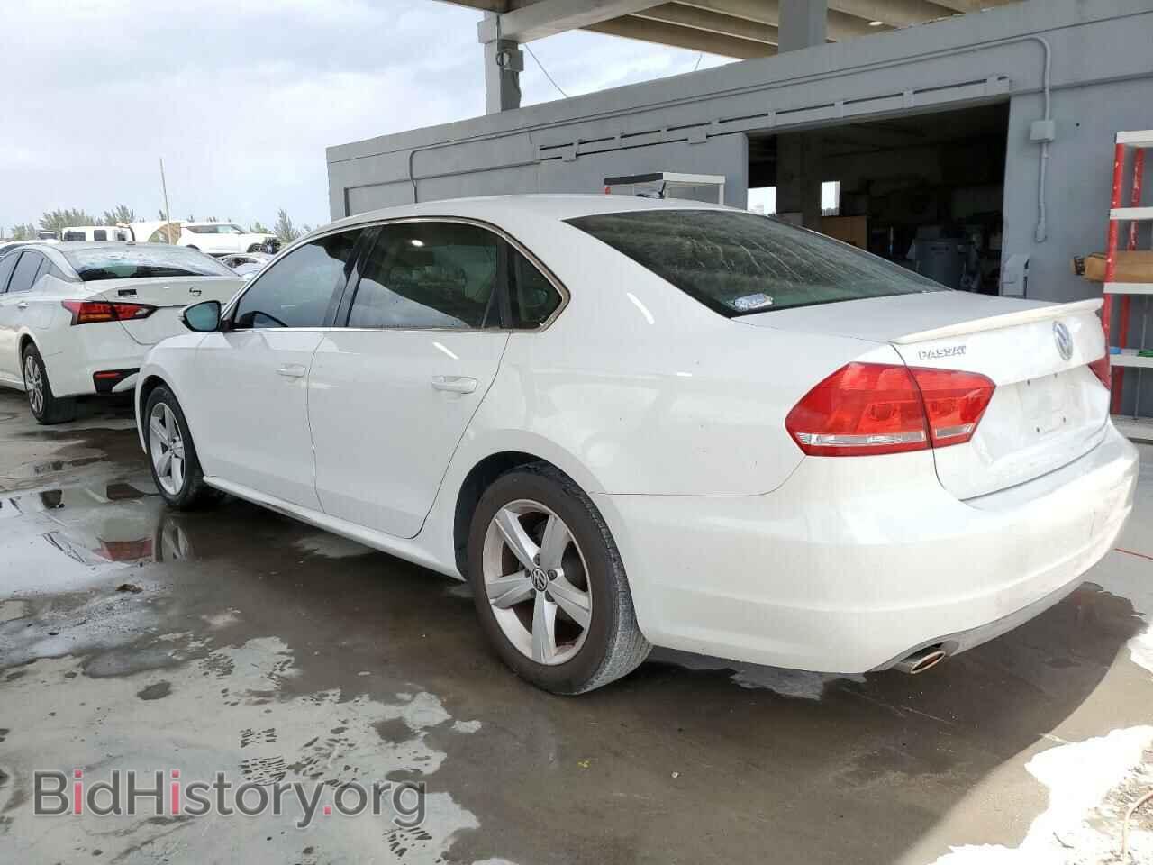 2012 VOLKSWAGEN PASSAT - VIN: 1VWBP7A37CC036662 - Фото 2