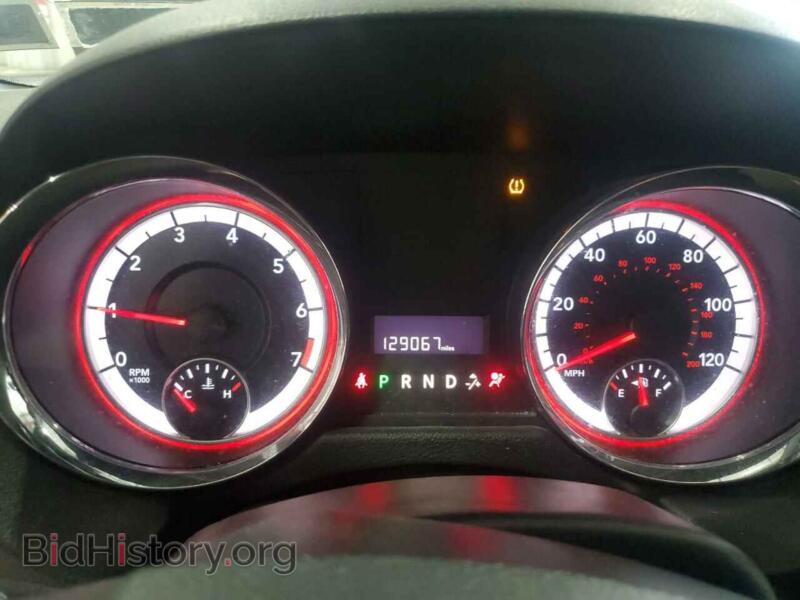 2019 Dodge CARAVAN (VIN 2C4RDGCG5KR562675) — photo 9 of 17