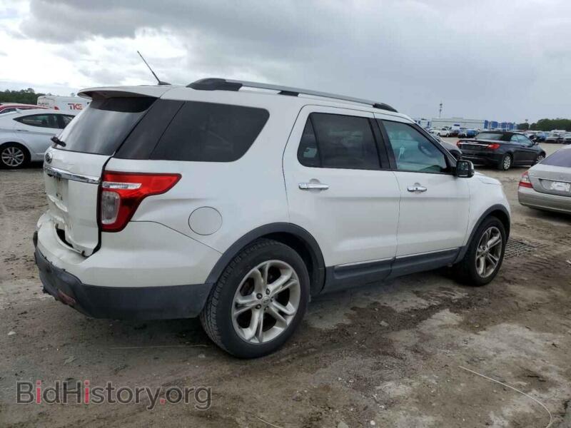 2011 Ford EXPLORER (VIN 1FMHK7F86BGA09570) — фото 3 из 13