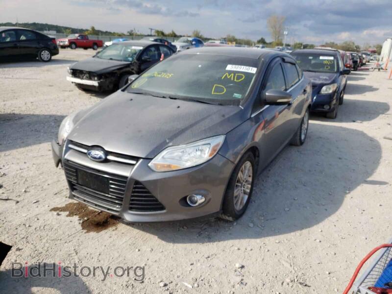 2012 Ford FOCUS (VIN 1FAHP3H22CL362135) — фото 2 из 10