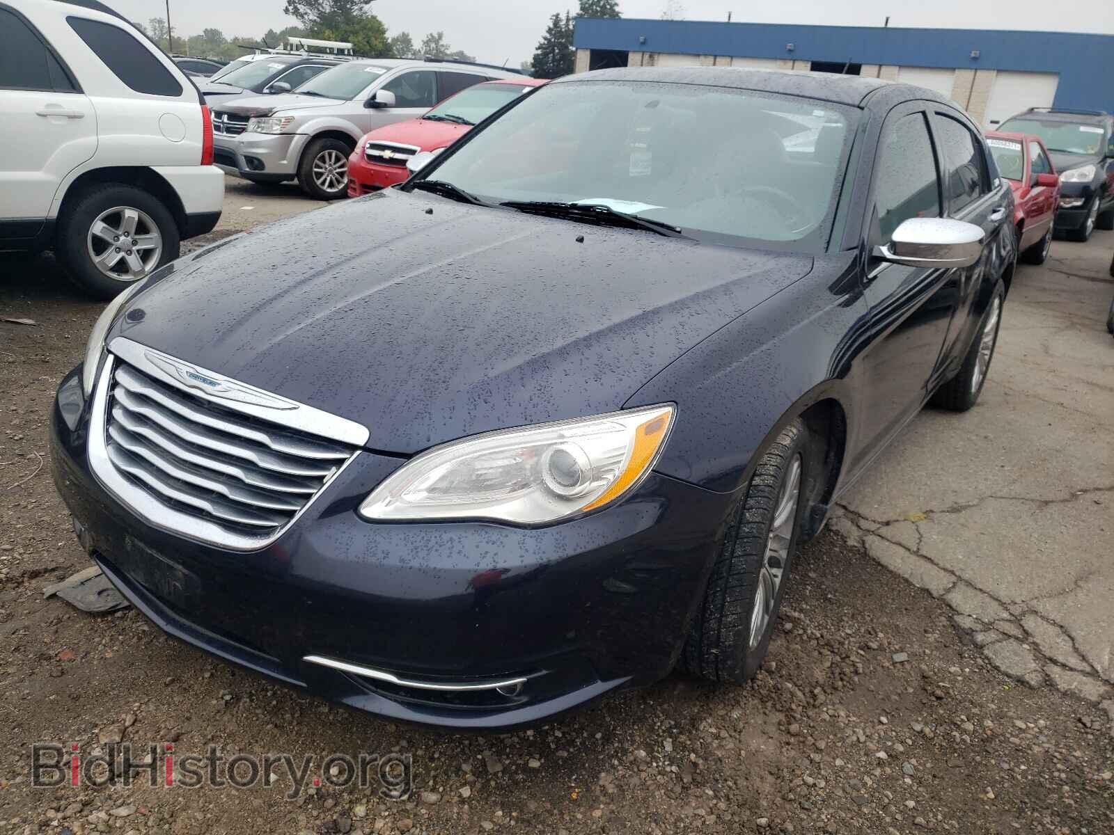 2012 CHRYSLER 200 - VIN: 1C3CCBCG4CN327201 - Фото 2