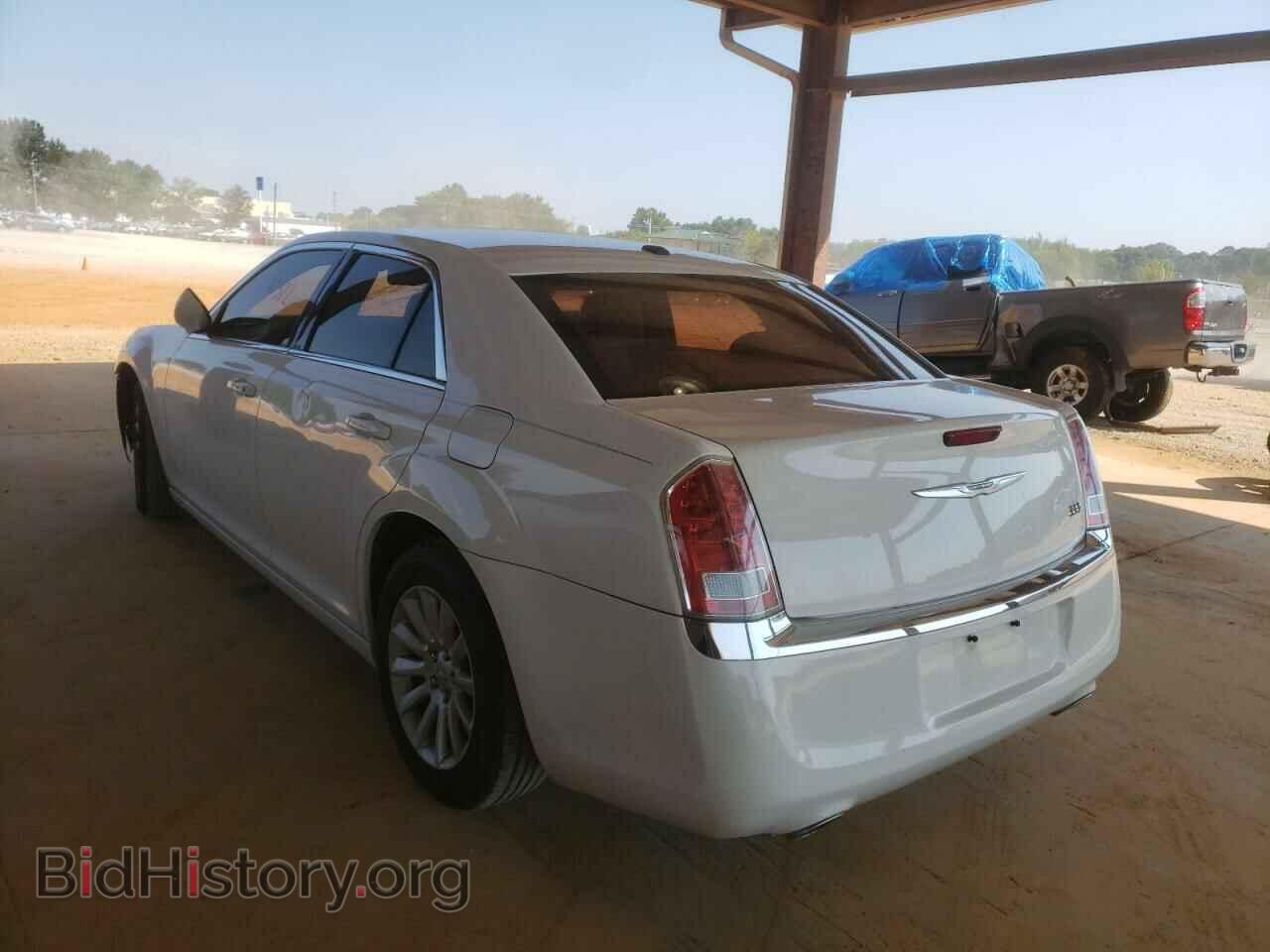 2013 CHRYSLER 300 - VIN: 2C3CCAAG2DH518655 - Фото 3