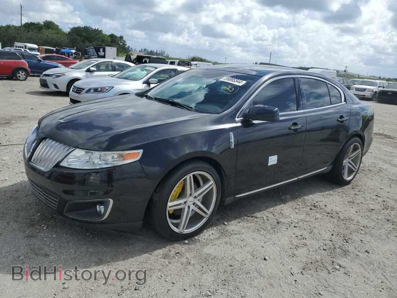 Photo 1LNHL9FT8AG607381 - LINCOLN MKS 2010
