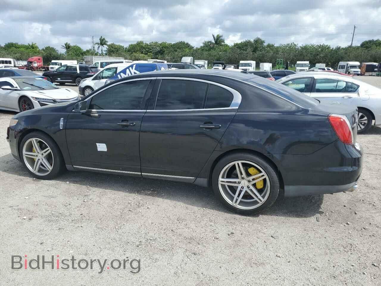 2010 LINCOLN MKS - VIN: 1LNHL9FT8AG607381 - Фото 2