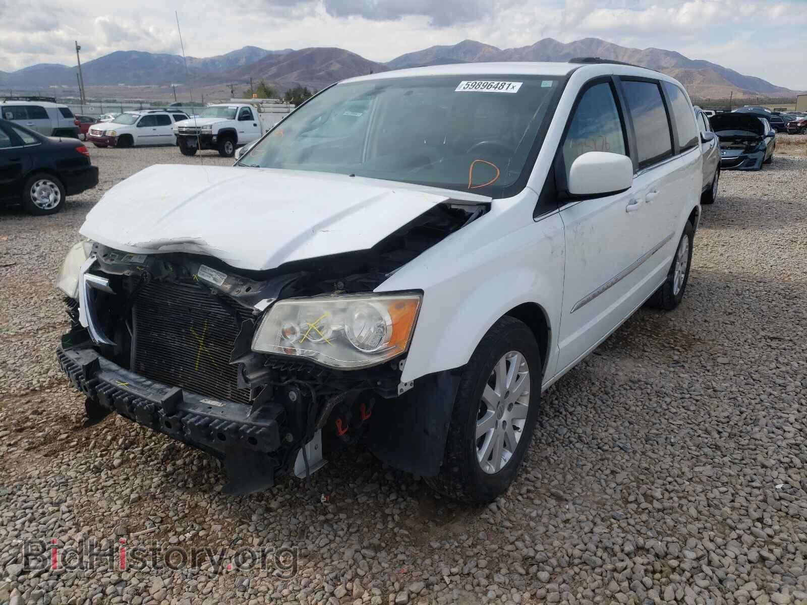 2014 CHRYSLER MINIVAN - VIN: 2C4RC1BG2ER216119 - Фото 2