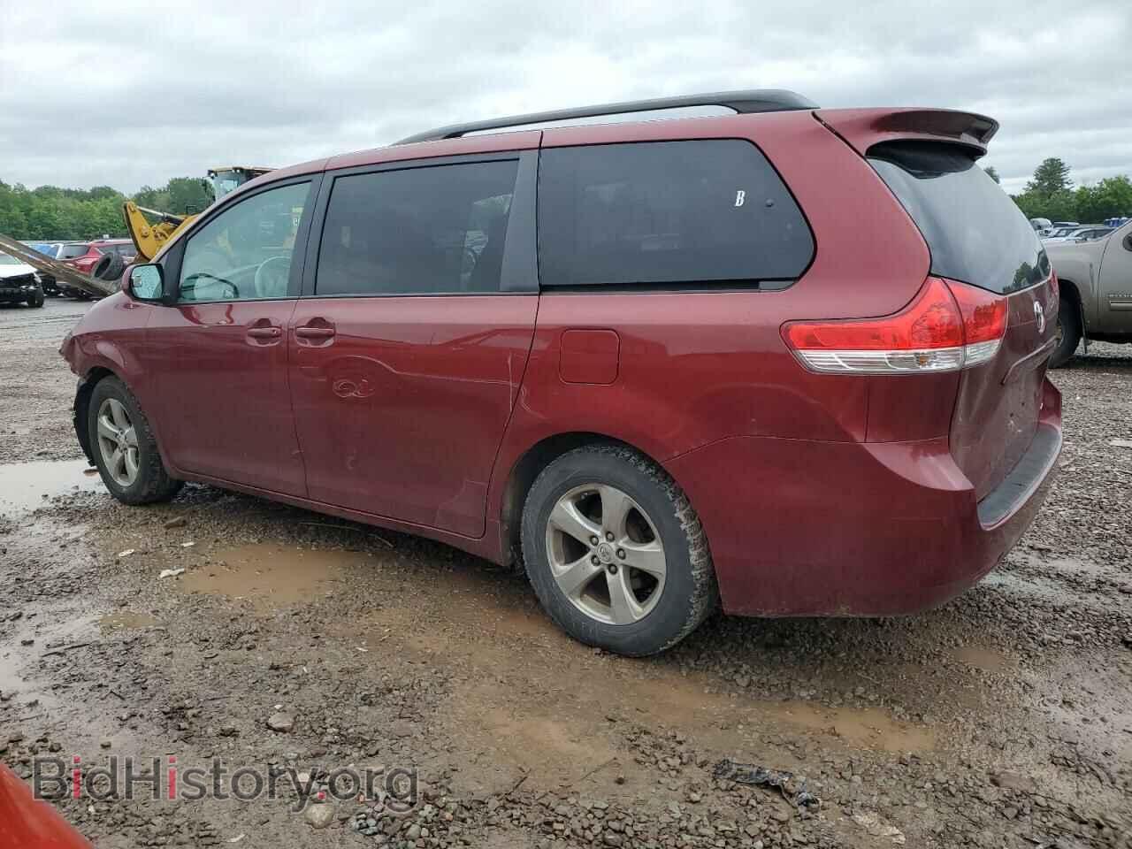 2012 TOYOTA All Models - VIN: 5TDKK3DC1CS208446 - Фото 2