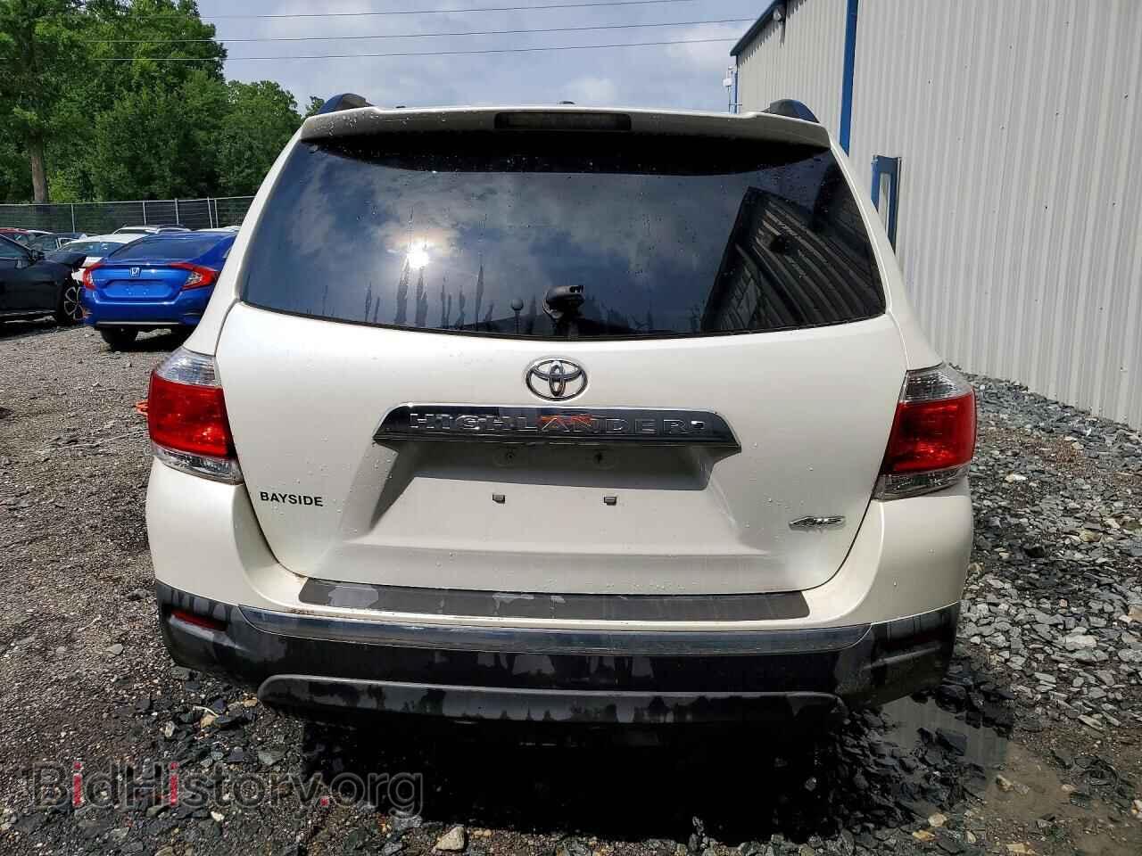 2011 TOYOTA HIGHLANDER - VIN: 5TDBK3EH2BS057108 - Фото 6