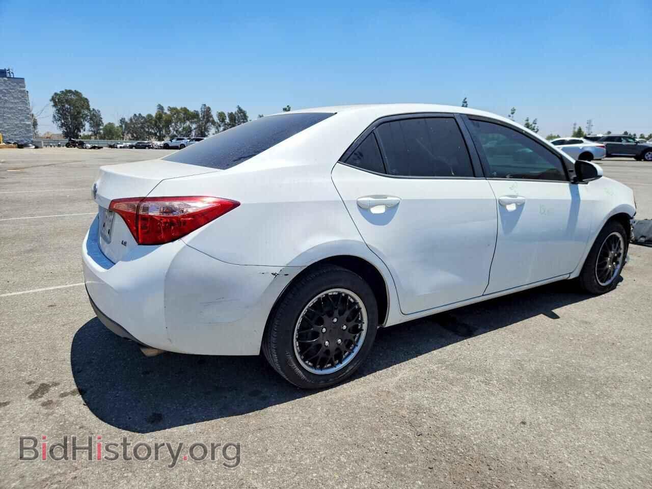 2018 TOYOTA COROLLA - VIN: 2T1BURHE2JC972014 - Фото 3