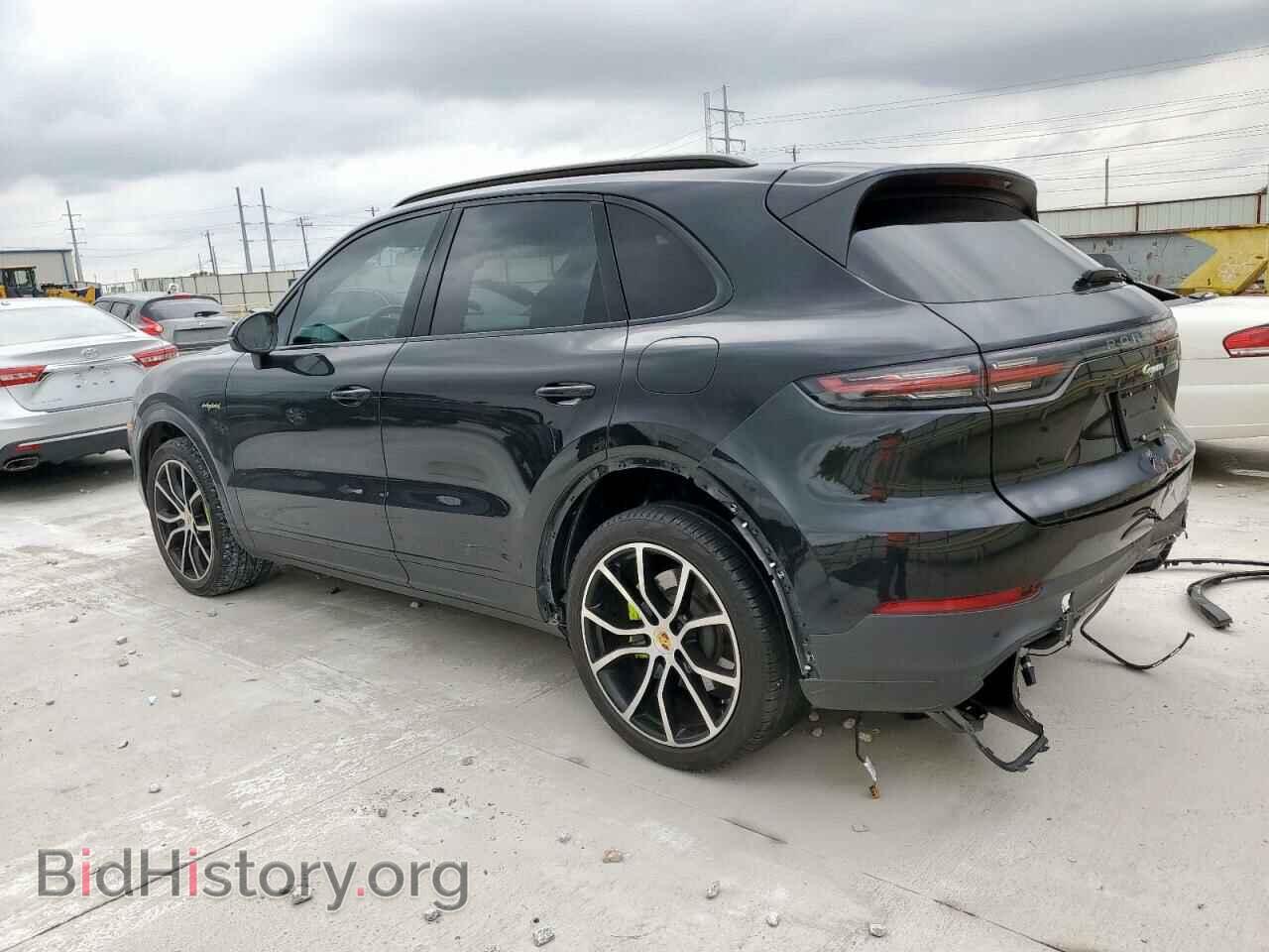 2020 PORSCHE CAYENNE - VIN: WP1AE2AY4LDA22360 - Фото 2