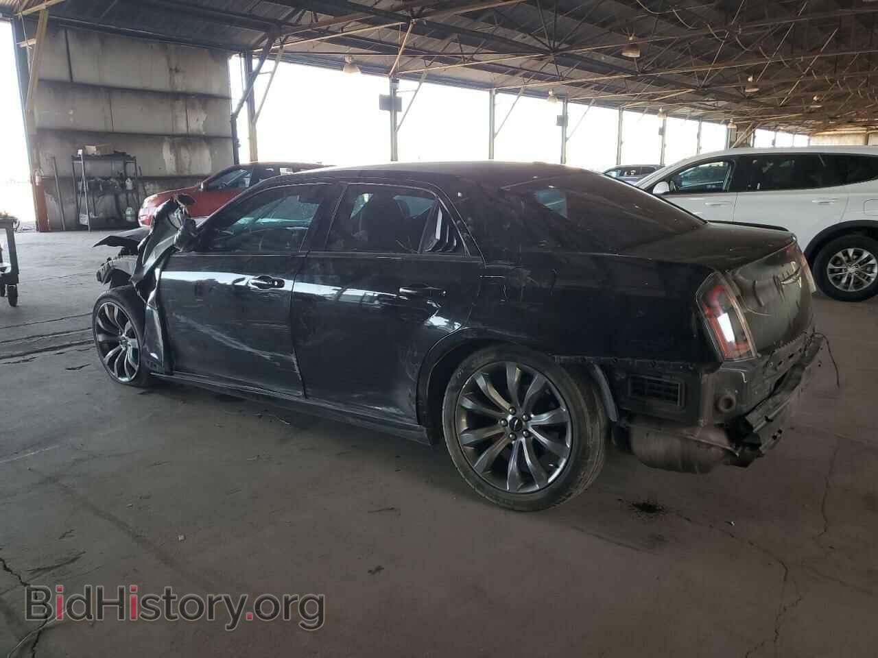 2014 CHRYSLER 300 - VIN: 2C3CCABG5EH272698 - Фото 2