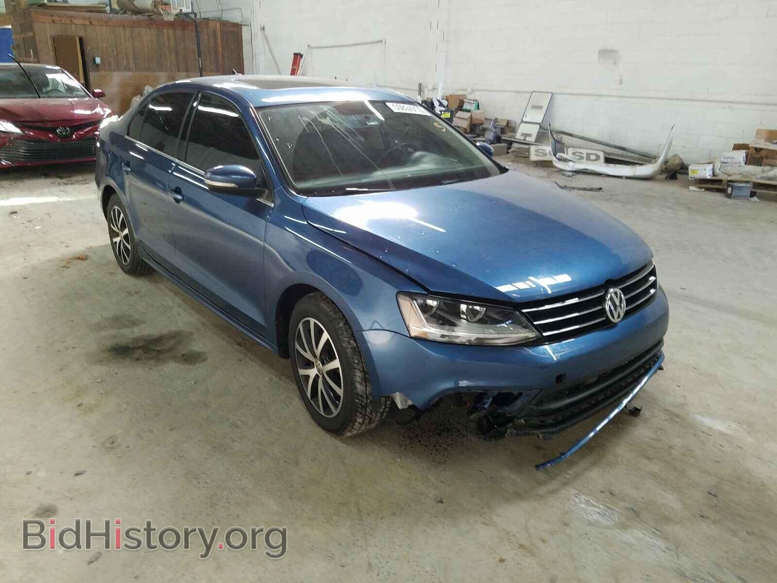 Фотография 3VWDB7AJ2HM369749 - VOLKSWAGEN JETTA 2017