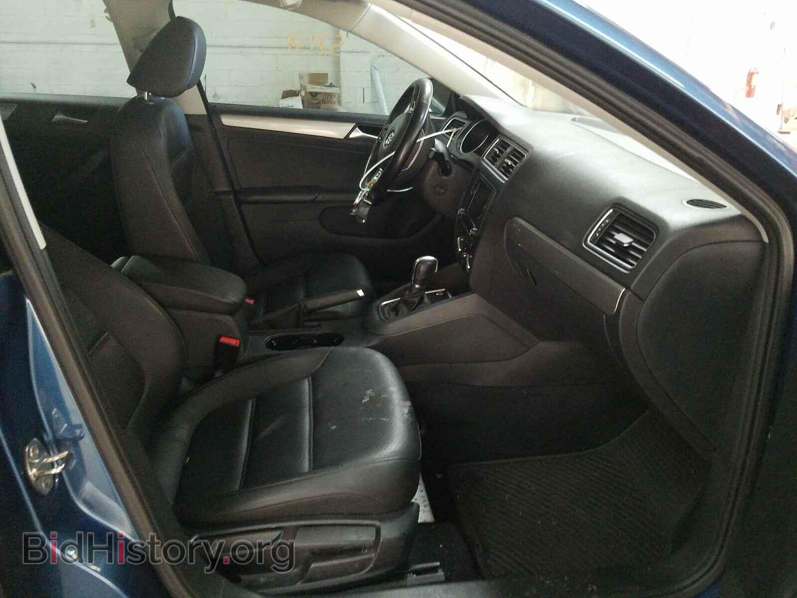 2017 VOLKSWAGEN JETTA - VIN: 3VWDB7AJ2HM369749 - Фото 5