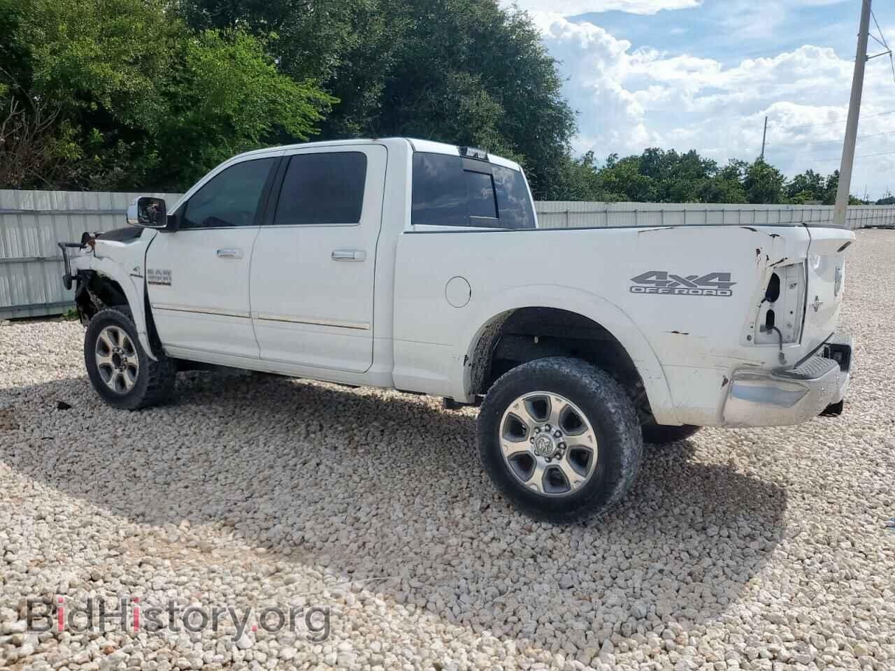 2018 RAM All Models - VIN: 3C6UR5DL1JG144668 - Фото 2