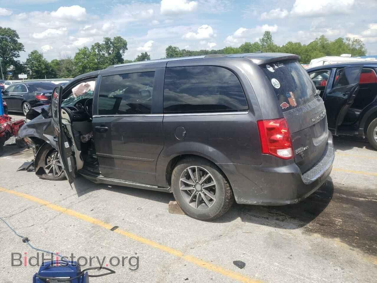 2017 DODGE CARAVAN - VIN: 2C4RDGCG8HR581228 - Photo 2