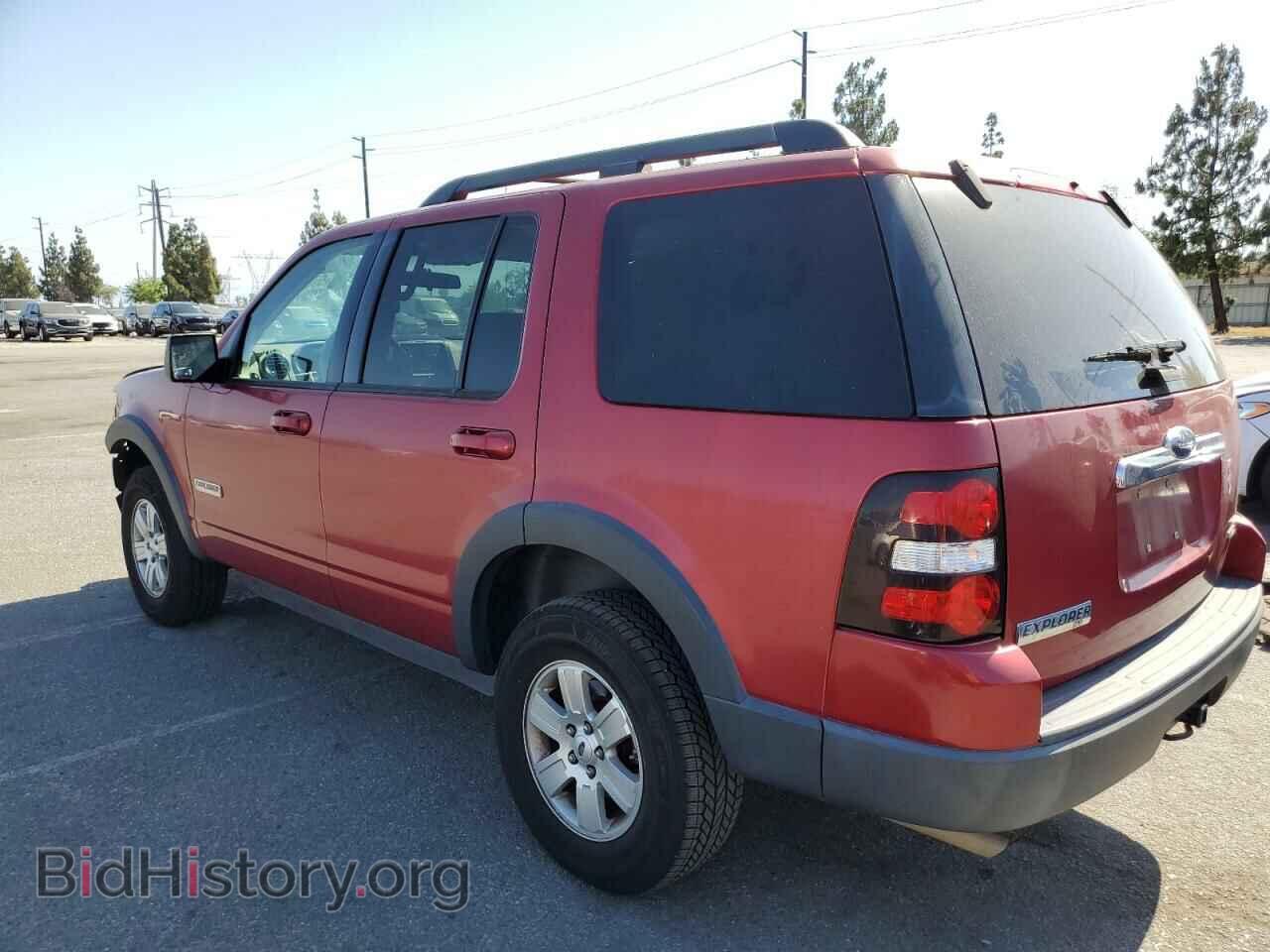 2007 FORD EXPLORER - VIN: 1FMEU63E87UB16260 - Фото 2
