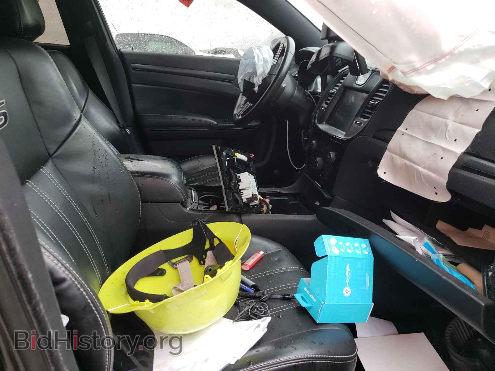 2016 CHRYSLER 300 - VIN: 2C3CCABG1GH135776 - Фото 5