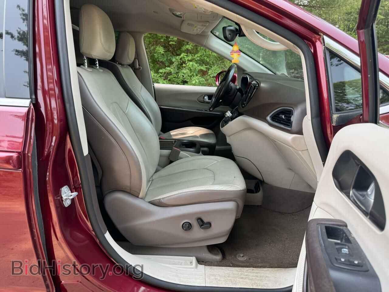 2017 CHRYSLER PACIFICA - VIN: 2C4RC1EG8HR804297 - Photo 5