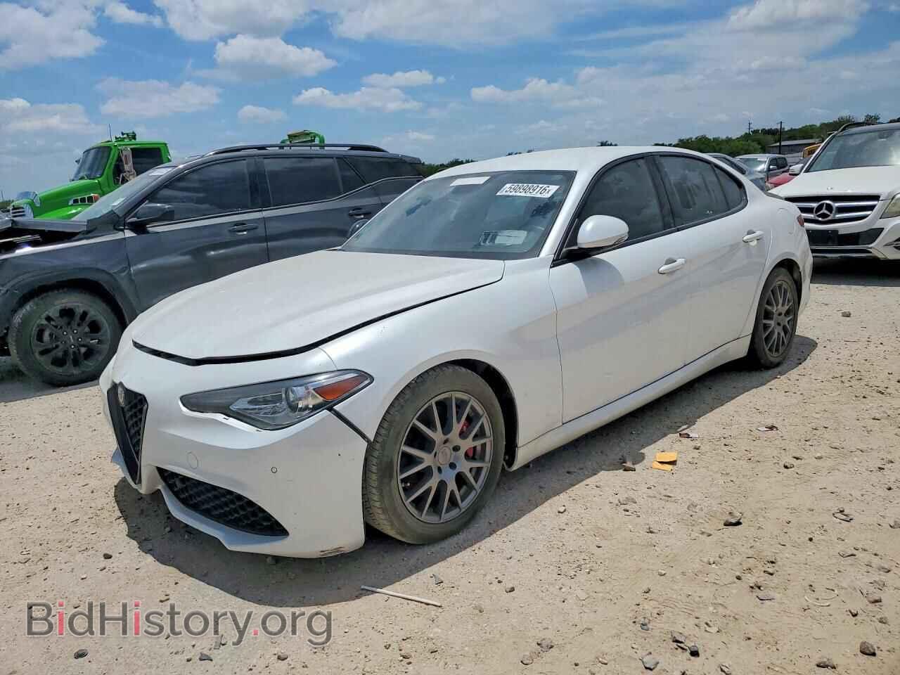 Photo ZARFAECN0H7545054 - ALFA ROMEO GIULIA 2017
