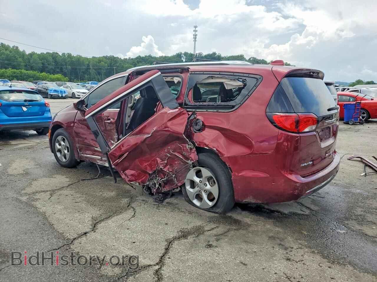 2017 CHRYSLER PACIFICA - VIN: 2C4RC1EG2HR614432 - Фото 2