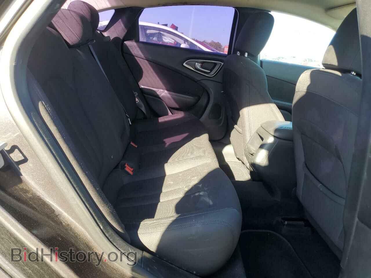 2016 CHRYSLER 200 - VIN: 1C3CCCABXGN163763 - Фото 6