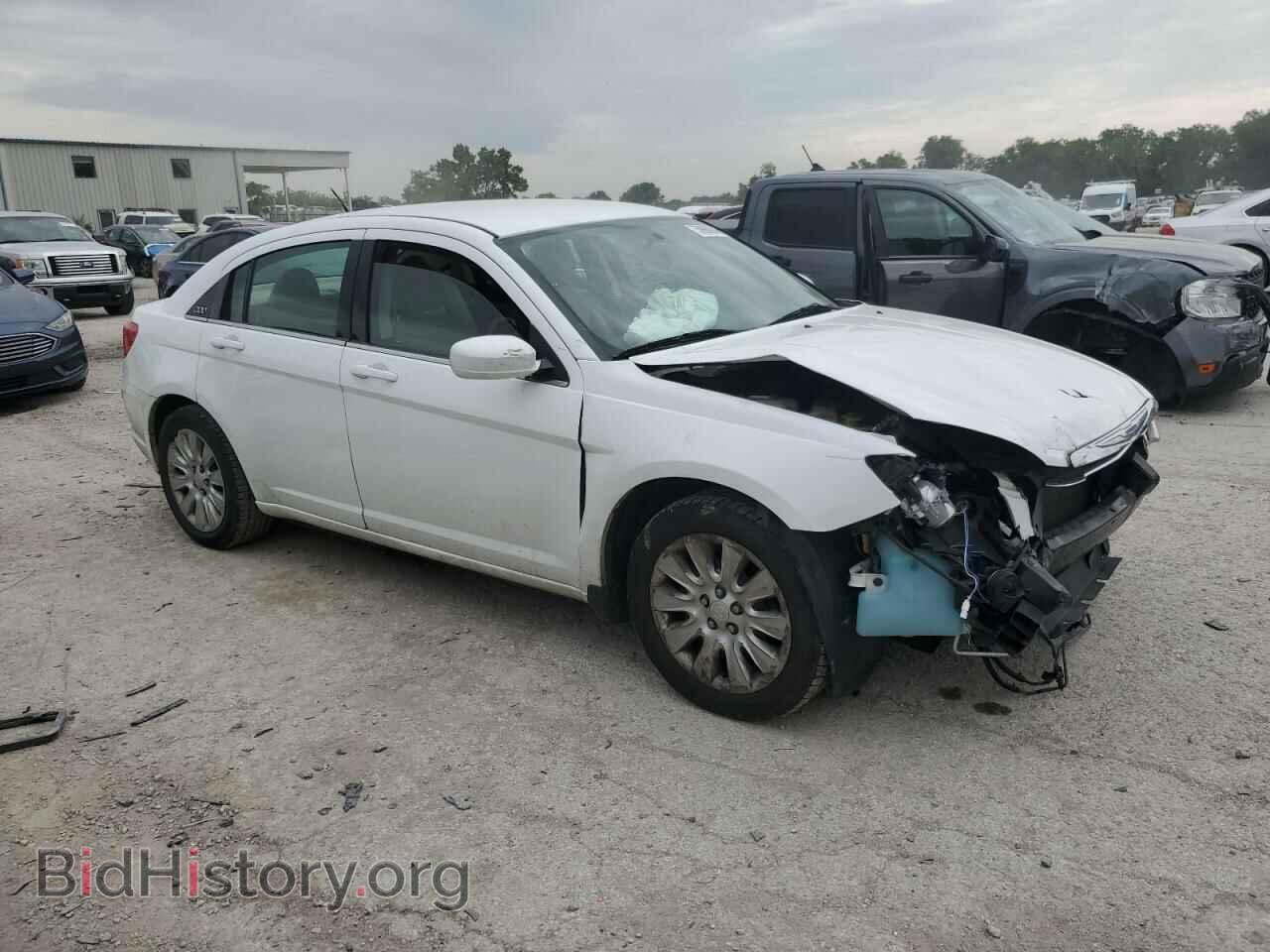 2012 CHRYSLER 200 - VIN: 1C3CCBAB5CN172360 - Фото 4