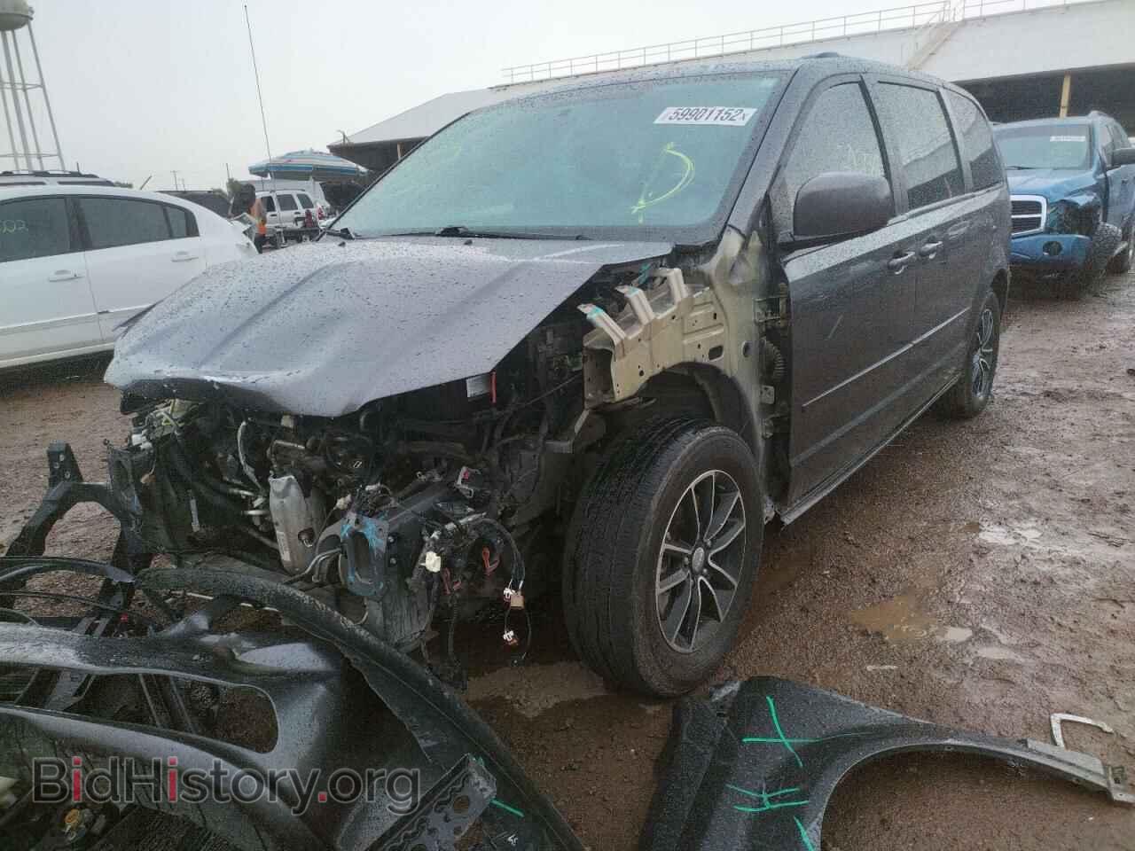 2017 DODGE CARAVAN - VIN: 2C4RDGEG2HR546066 - Photo 2