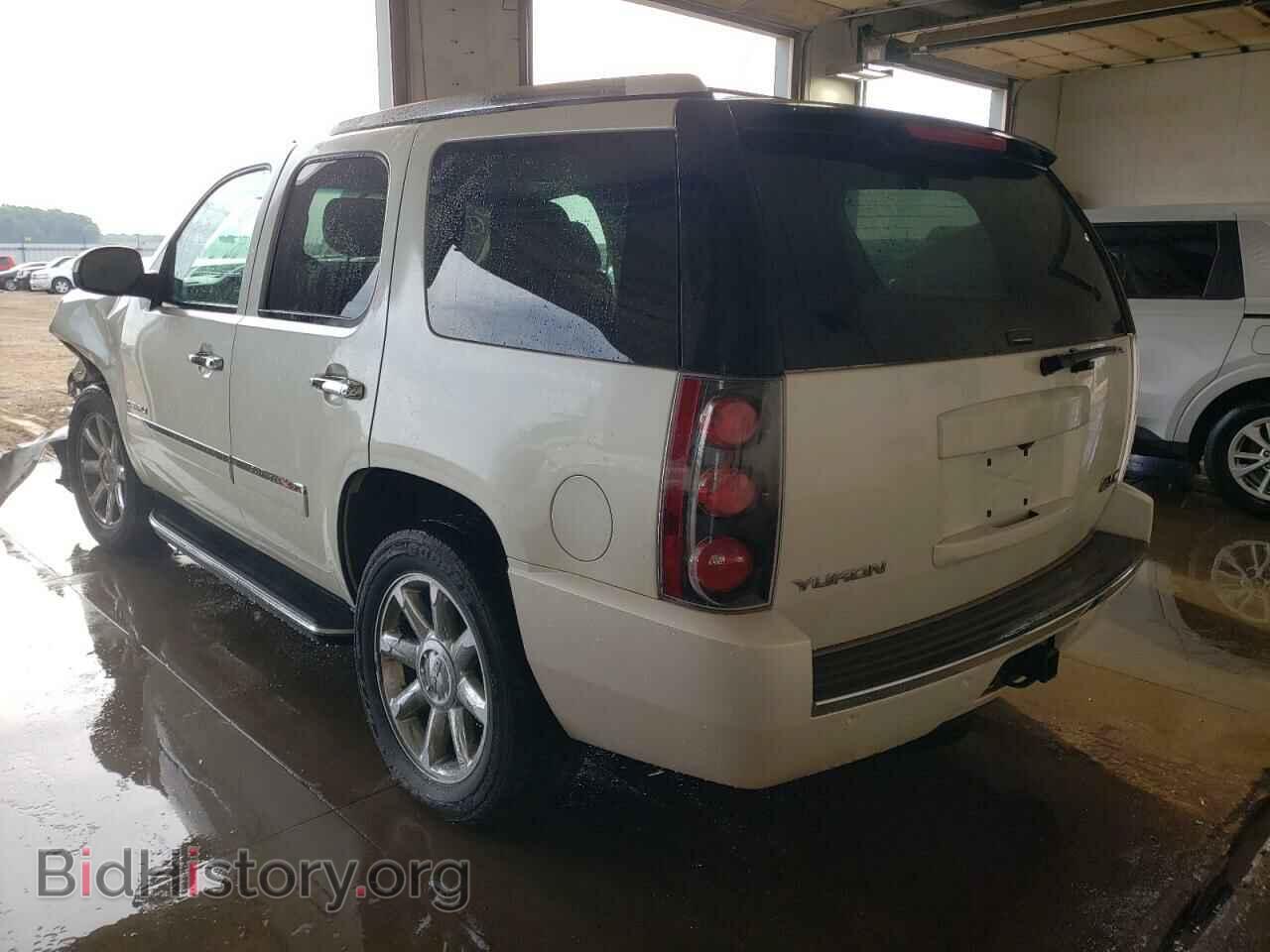2013 GMC YUKON - VIN: 1GKS2EEF5DR218003 - Фото 3