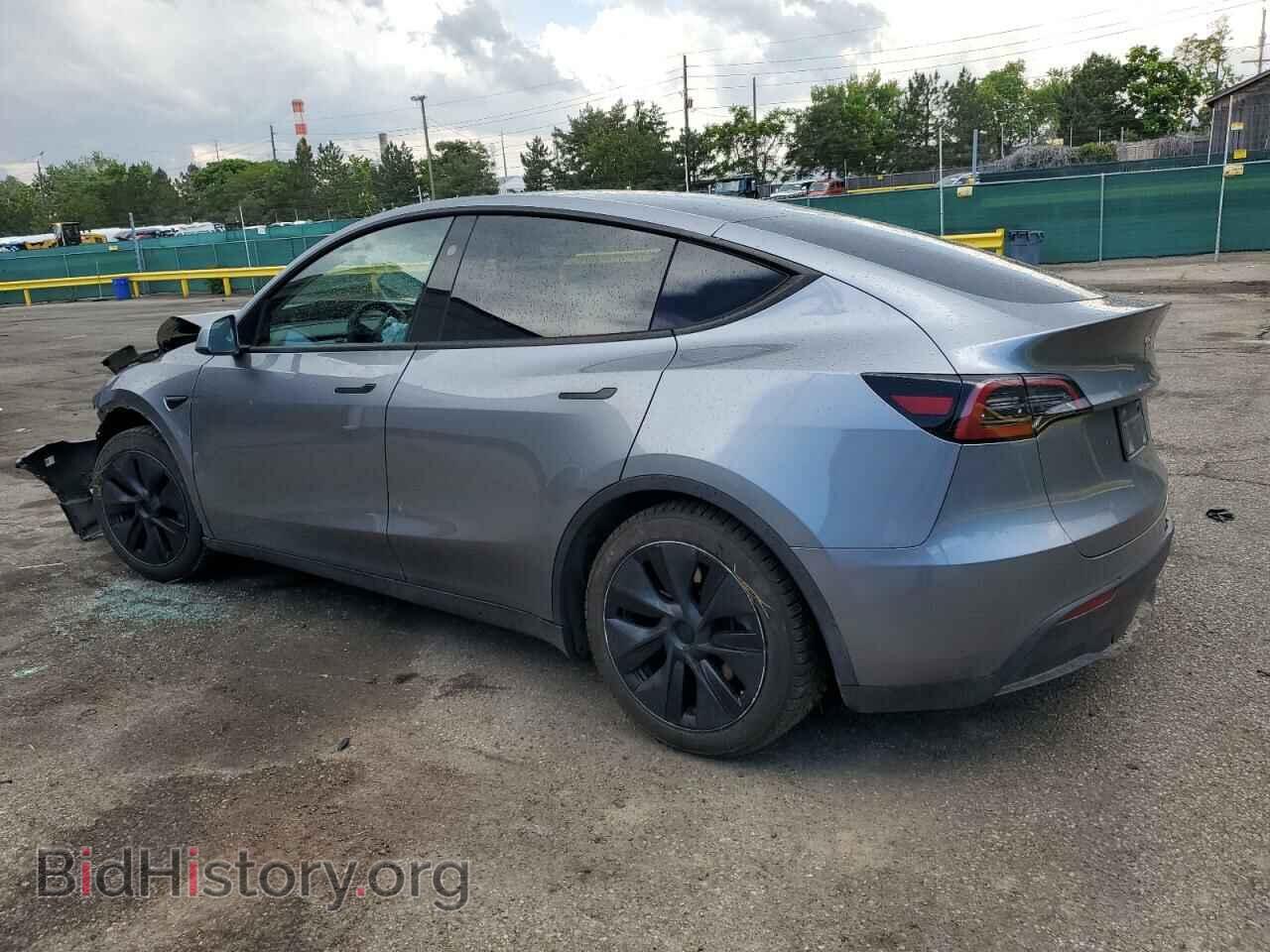 2024 TESLA MODEL Y - VIN: 7SAYGDEE1RF161579 - Photo 2