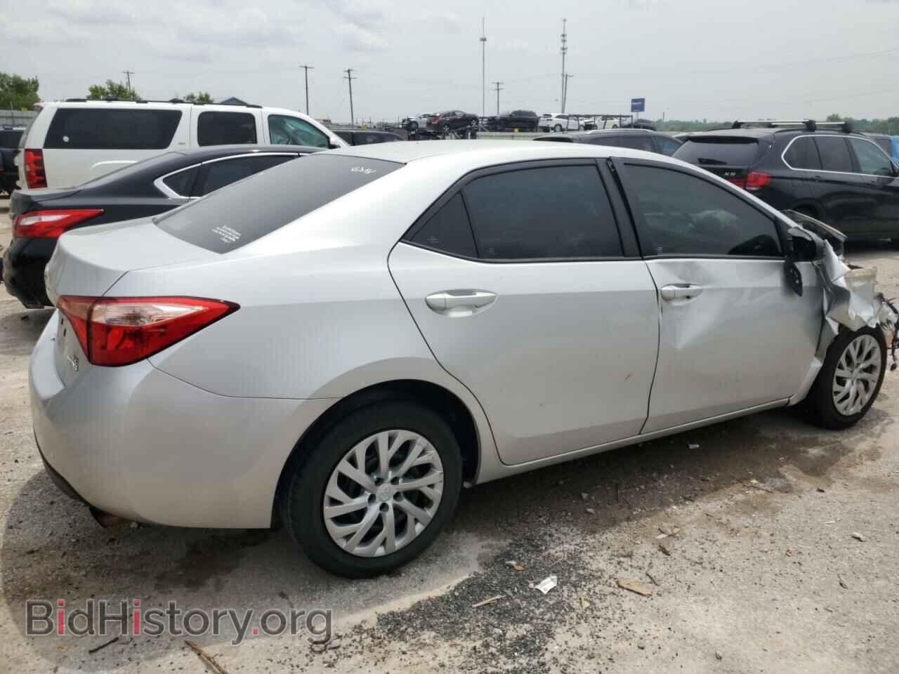 2017 TOYOTA COROLLA - VIN: 2T1BURHE5HC807603 - Фото 3