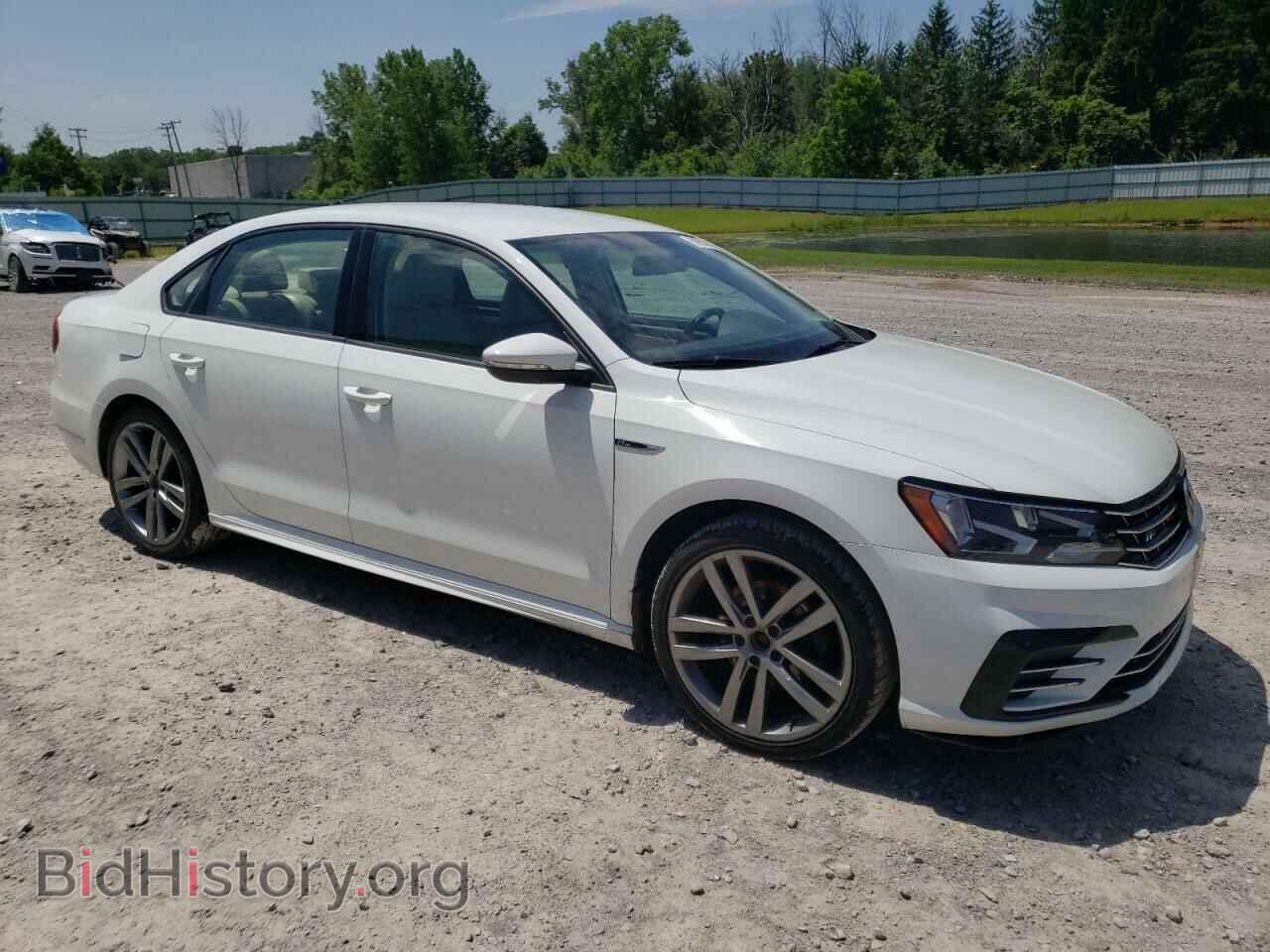 2018 VOLKSWAGEN PASSAT - VIN: 1VWAA7A35JC045192 - Фото 4