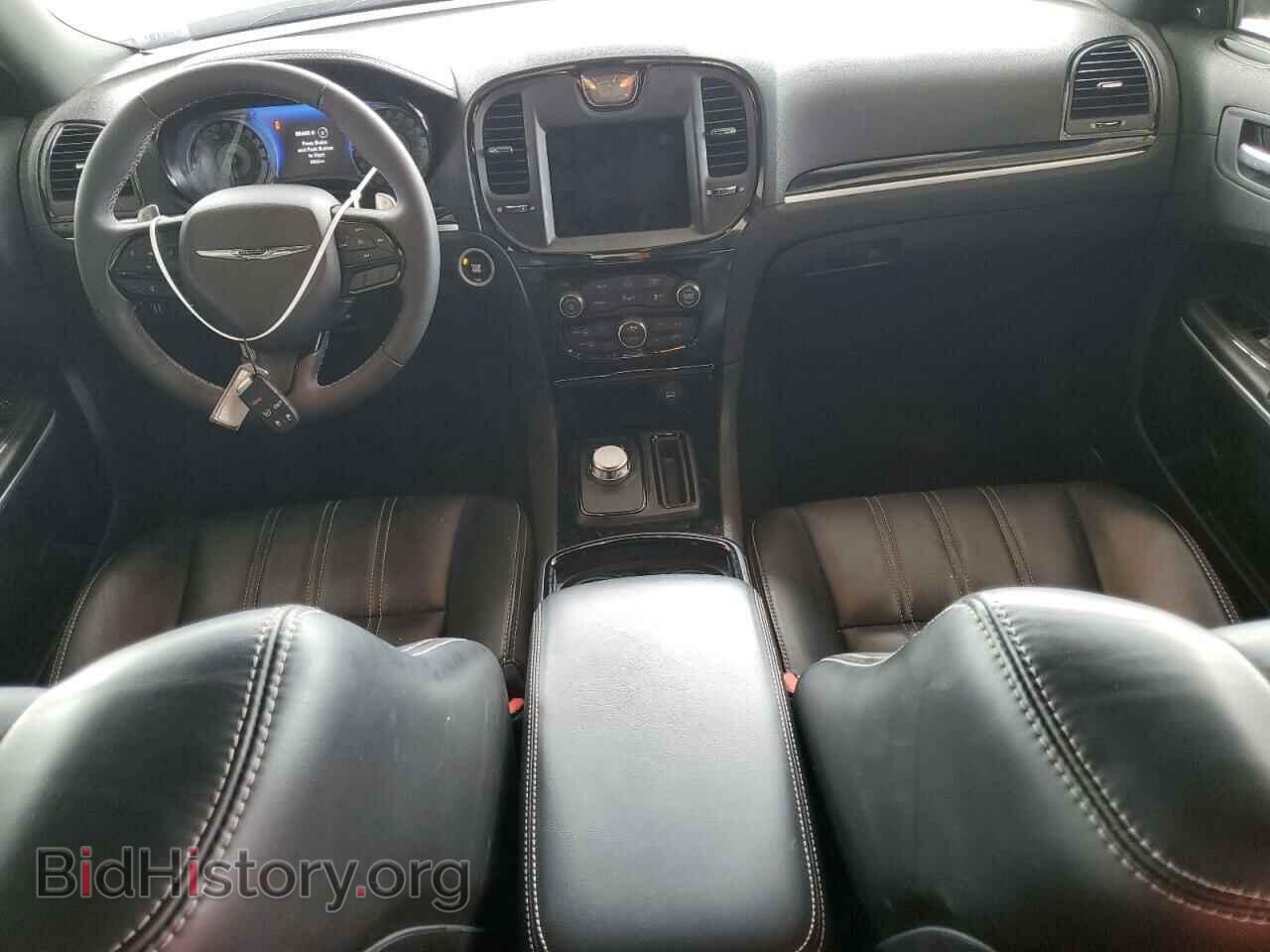 2023 CHRYSLER 300 - VIN: 2C3CCABG0PH585404 - Фото 8