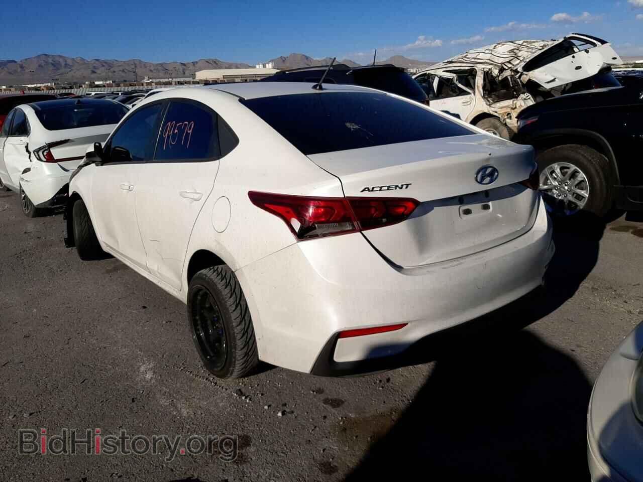 2018 HYUNDAI ACCENT - VIN: 3KPC24A36JE014243 - Фото 3