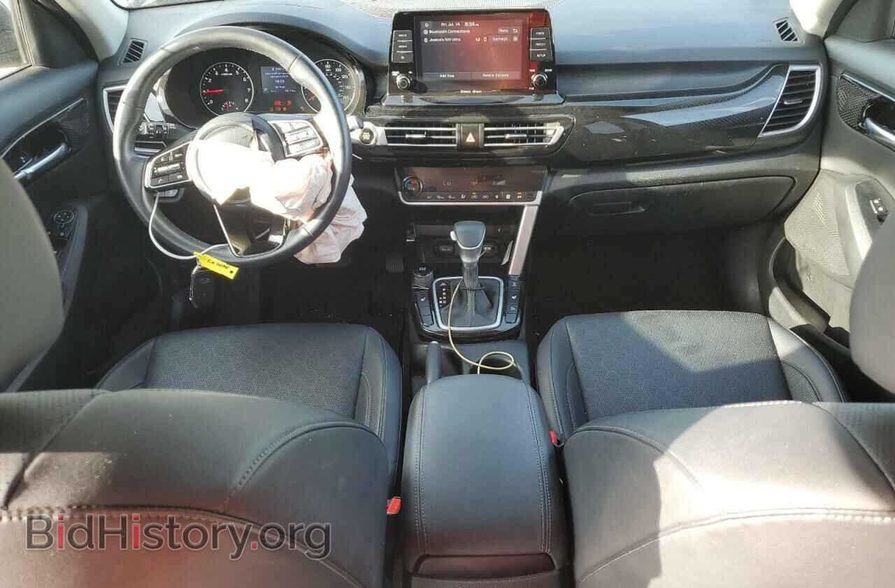 2021 KIA SELTOS - VIN: KNDERCAA7M7104812 - Фото 8