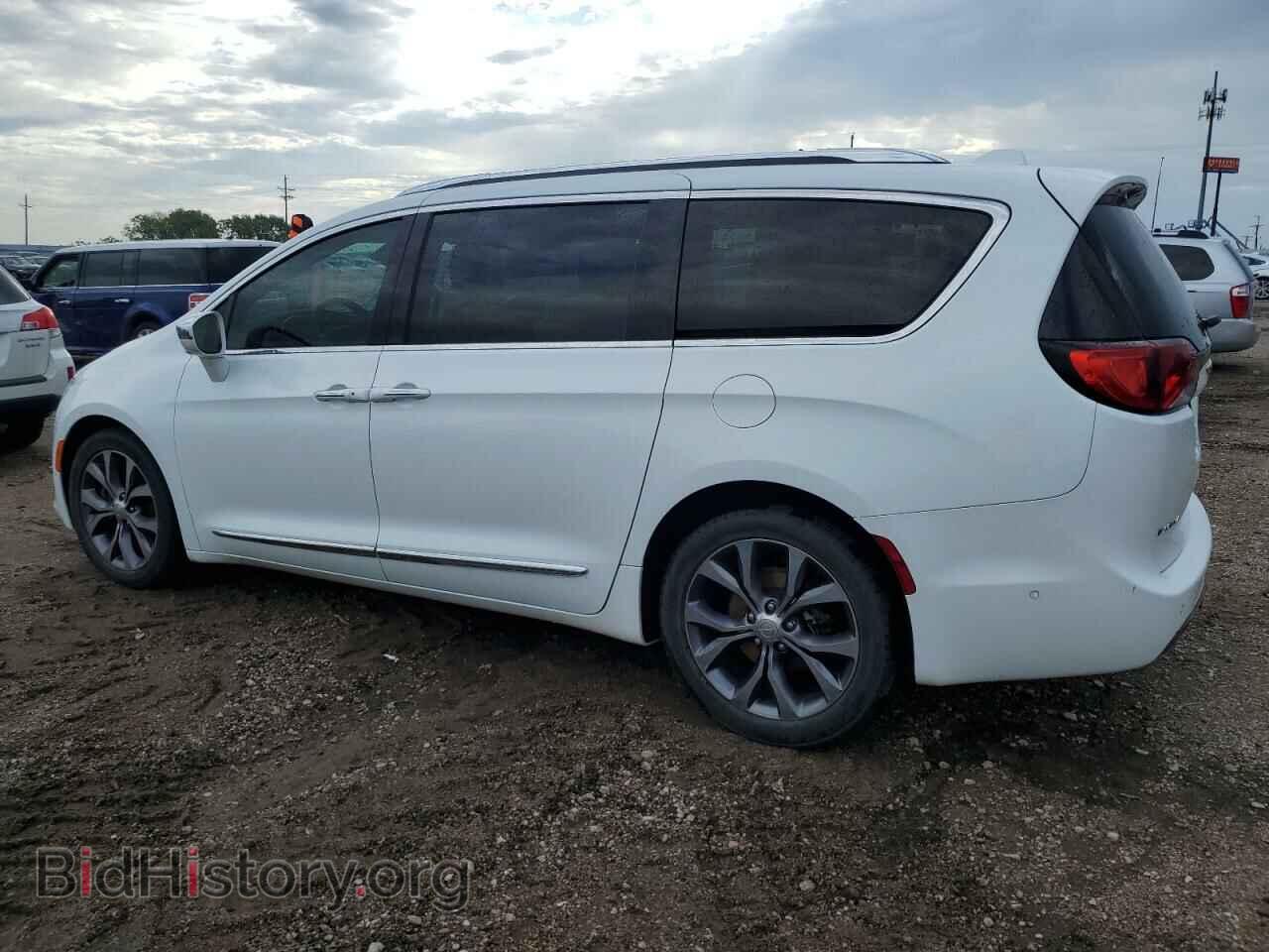 2017 CHRYSLER PACIFICA - VIN: 2C4RC1GG0HR544863 - Photo 2
