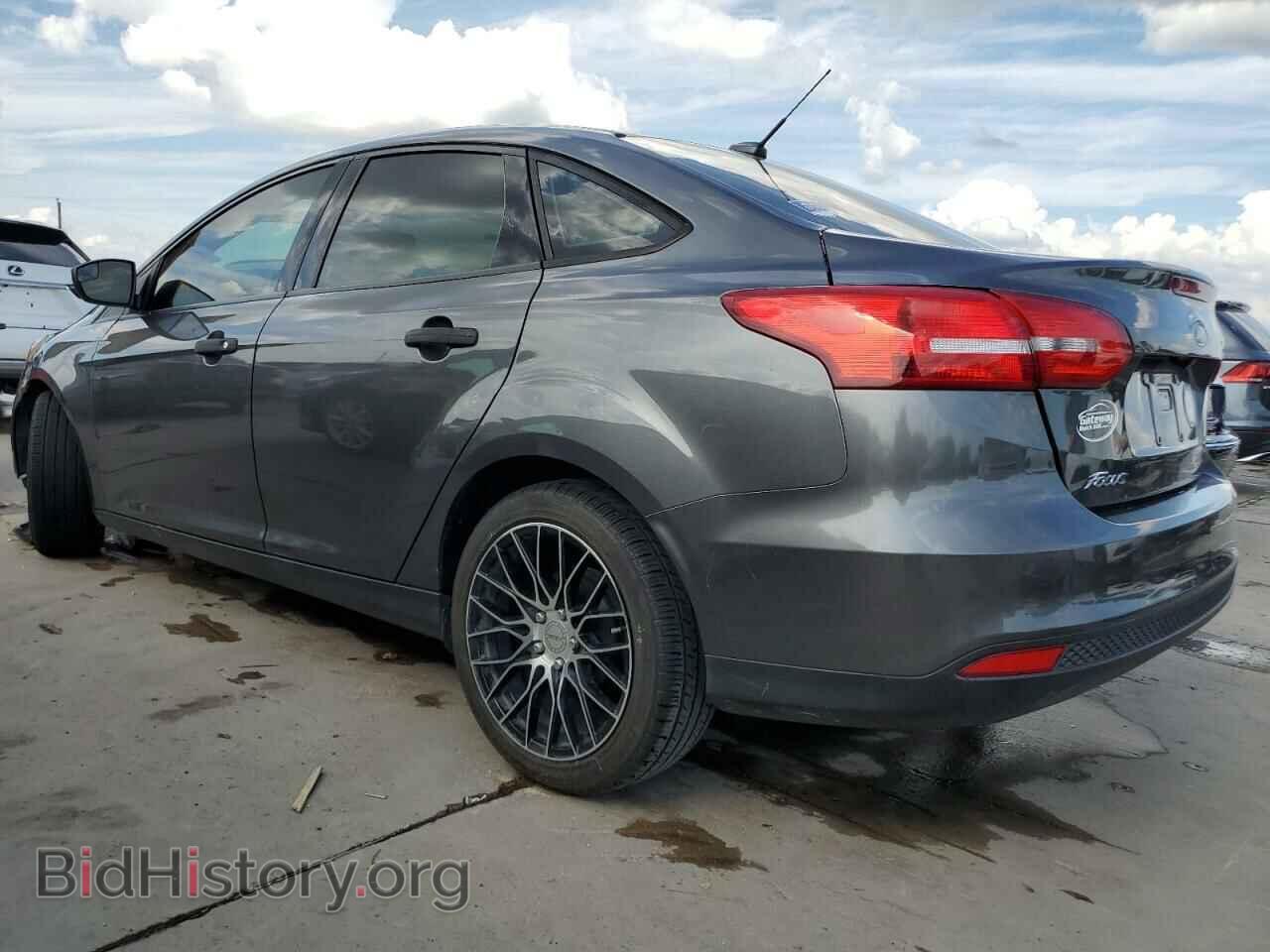 2018 FORD FOCUS - VIN: 1FADP3E26JL325671 - Photo 2