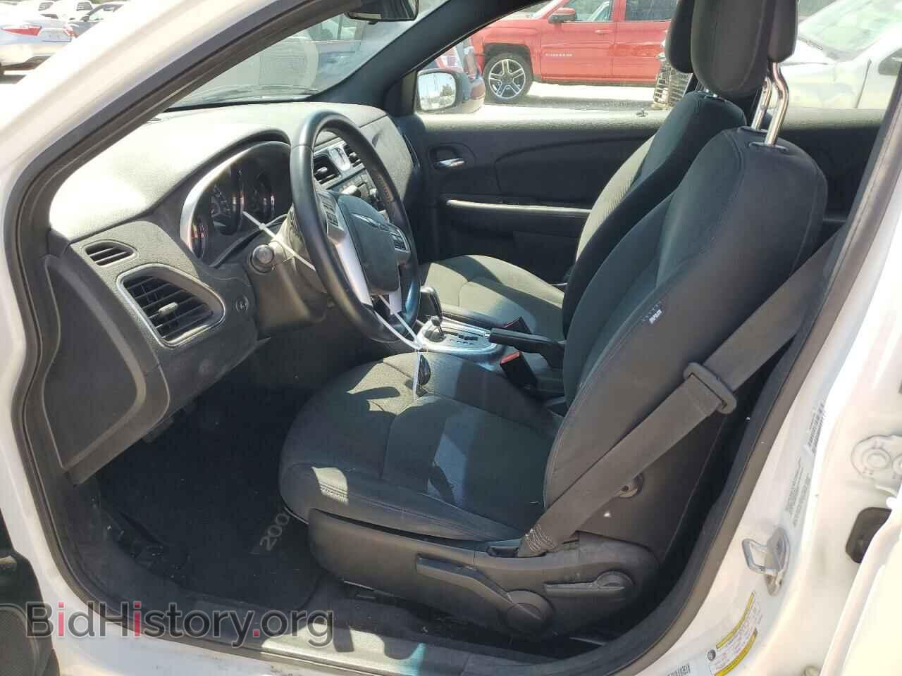 2011 CHRYSLER 200 - VIN: 1C3BC1FG2BN608008 - Фото 7