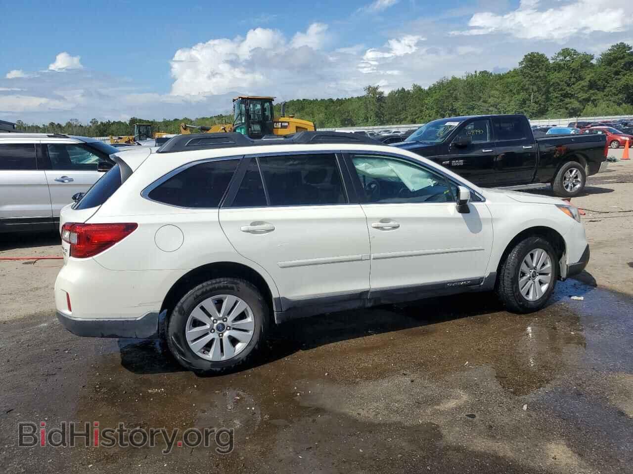 2017 SUBARU OUTBACK - VIN: 4S4BSADC5H3313063 - Фото 3