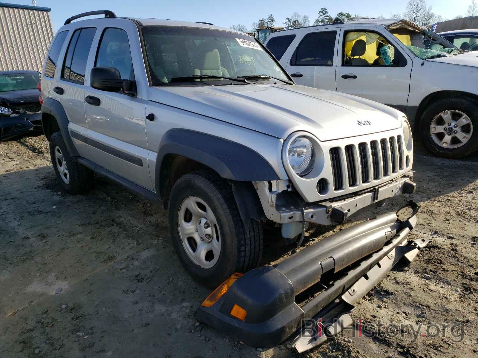 Photo 1J4GL48K66W270336 - JEEP LIBERTY 2006