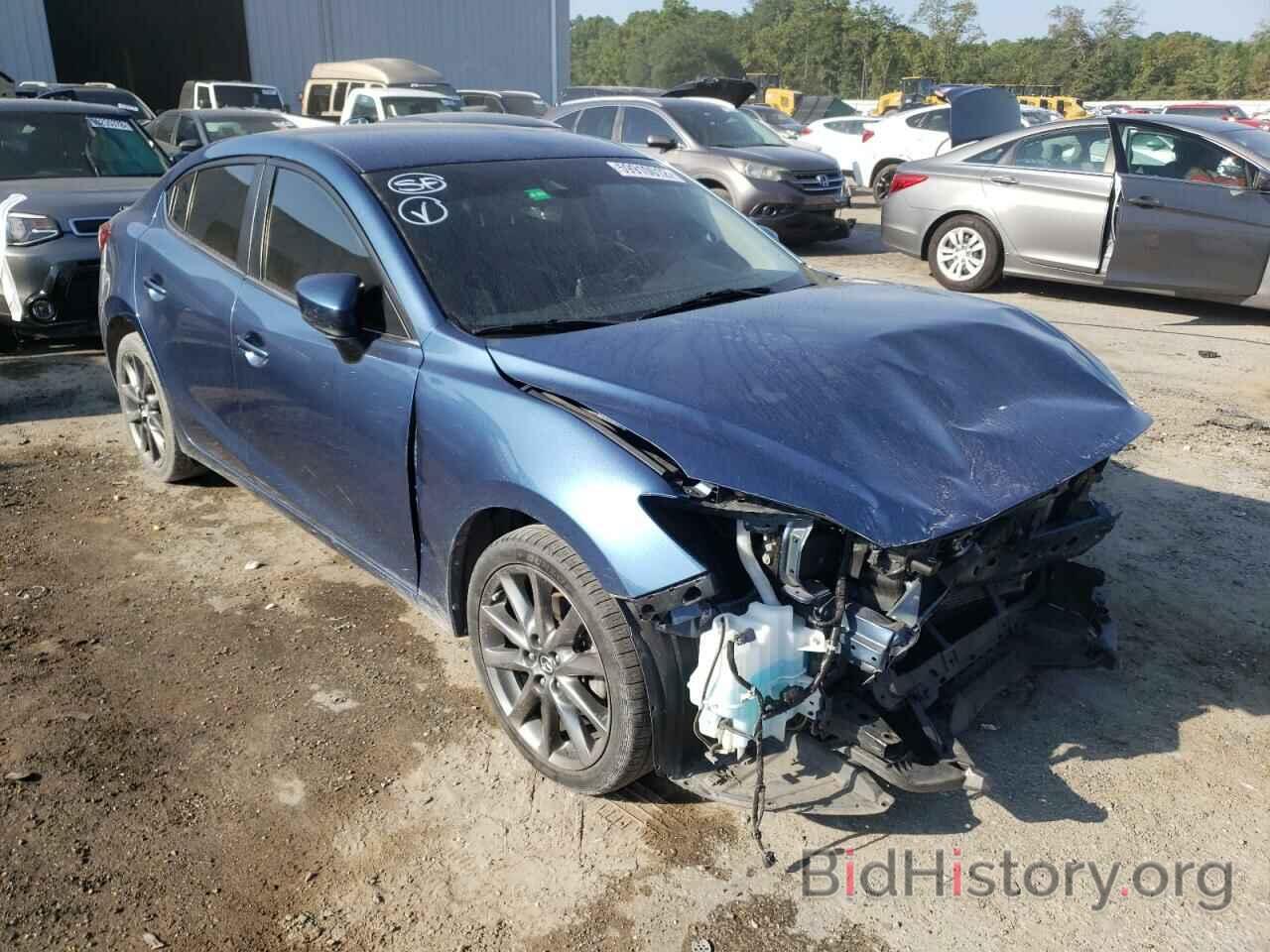 Photo 3MZBN1V34JM259203 - MAZDA 3 2018