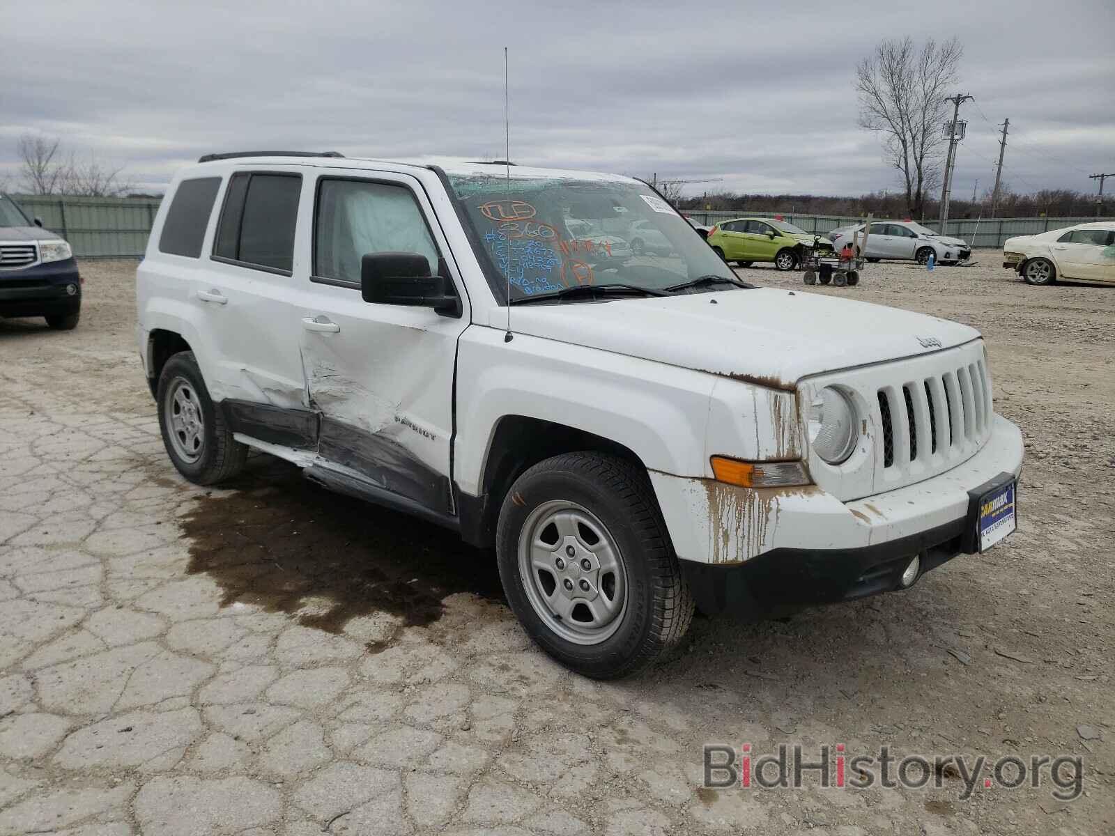 Фотография 1C4NJPBB4FD418959 - JEEP PATRIOT 2015