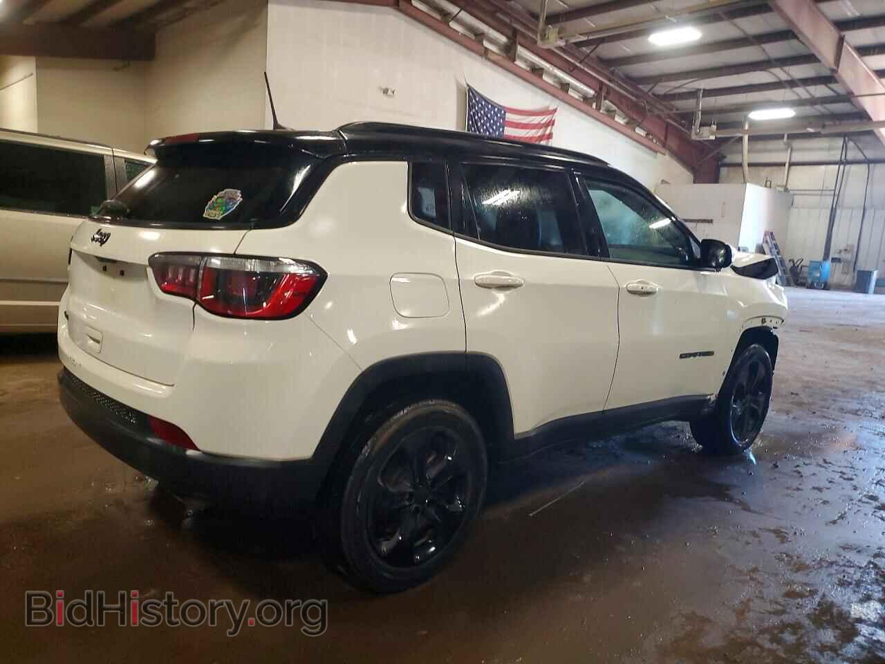 2019 JEEP COMPASS - VIN: 3C4NJDBB7KT617636 - Фото 3