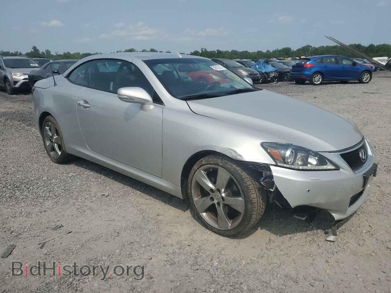 2011 LEXUS IS - VIN: JTHFF2C29B2514971 - Photo 4