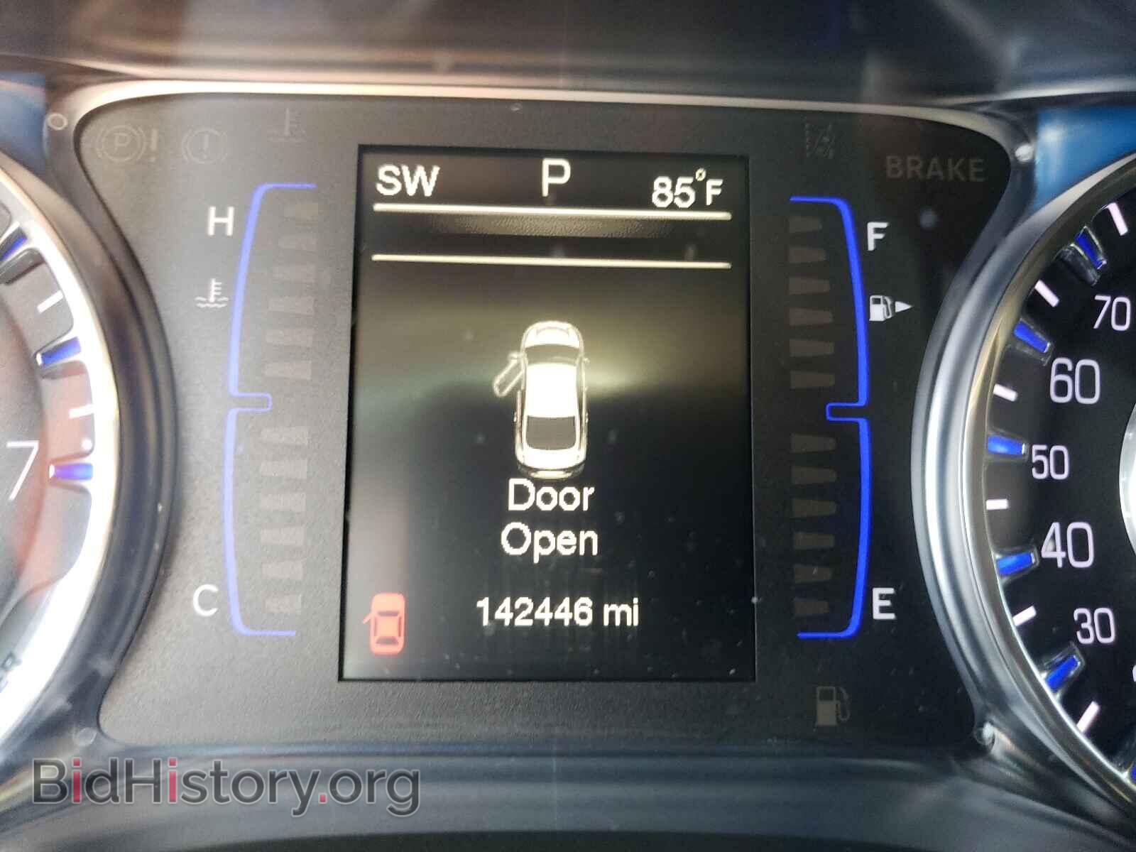 2017 CHRYSLER 200 - VIN: 1C3CCCABXHN509974 - Фото 8