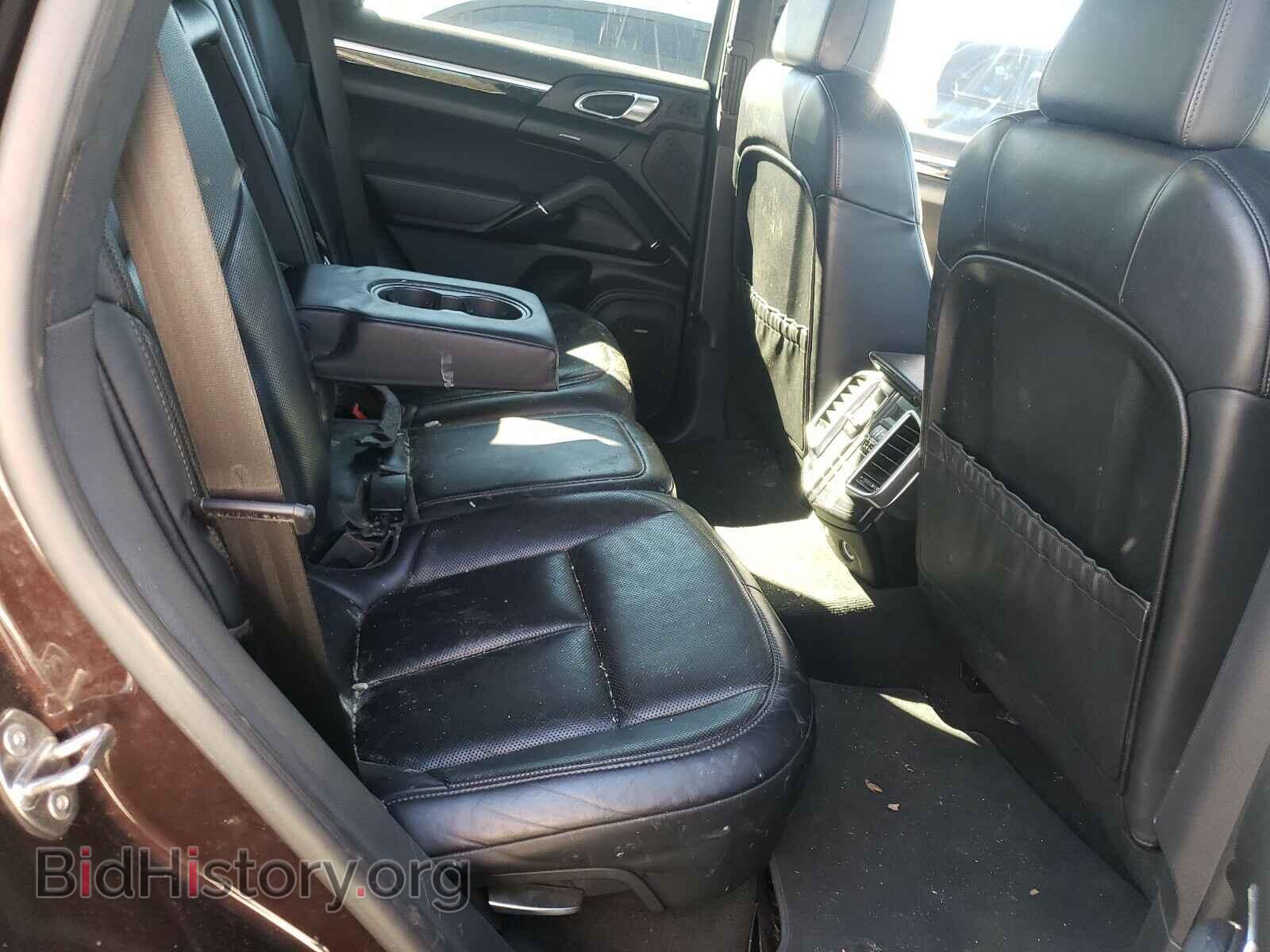 2016 PORSCHE CAYENNE - VIN: WP1AB2A22GLA93069 - Photo 6