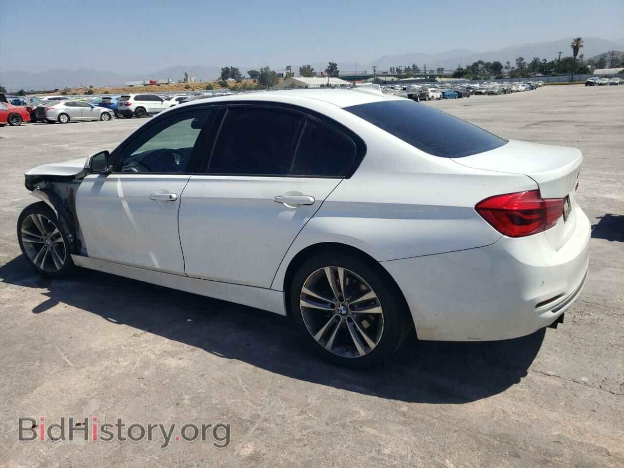 2016 BMW 3 SERIES - VIN: WBA8E9G51GNU30401 - Фото 2