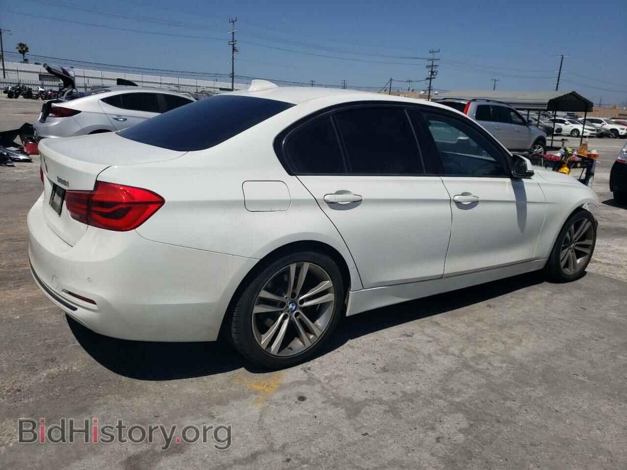 2016 BMW 3 SERIES - VIN: WBA8E9G51GNU30401 - Фото 3