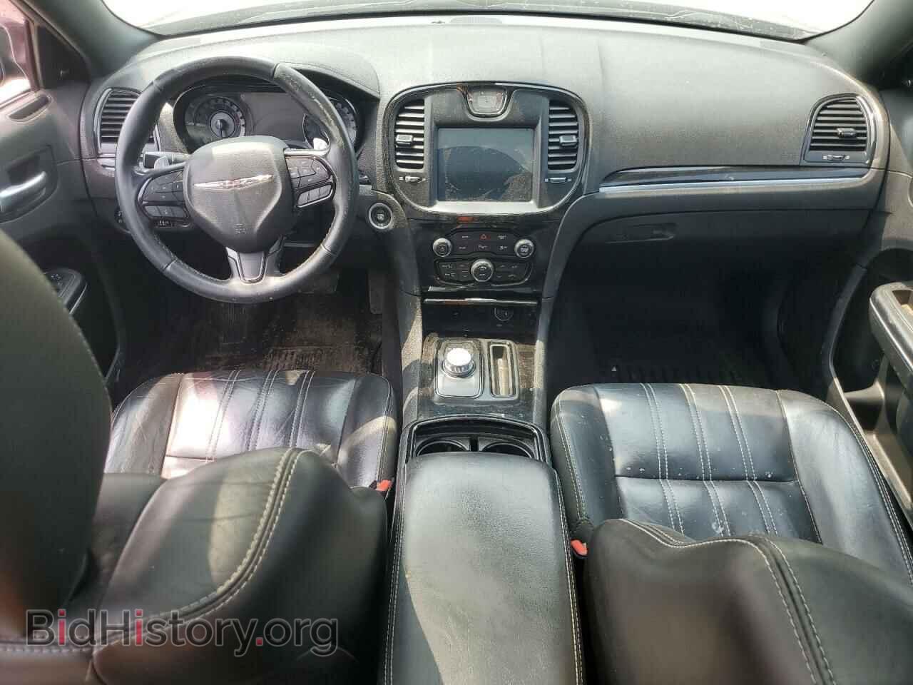 2018 CHRYSLER 300 - VIN: 2C3CCAGG7JH241052 - Фото 8